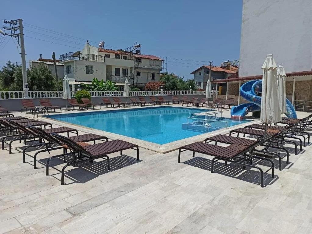 Moonstar Hotel Кушадасы Экстерьер фото